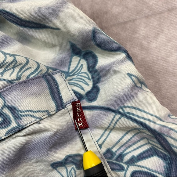 Tommy Bahama Swim Trunks Men's M Blue Relax Lobster All Over Print Beach Shorts - Picture 13 of 16